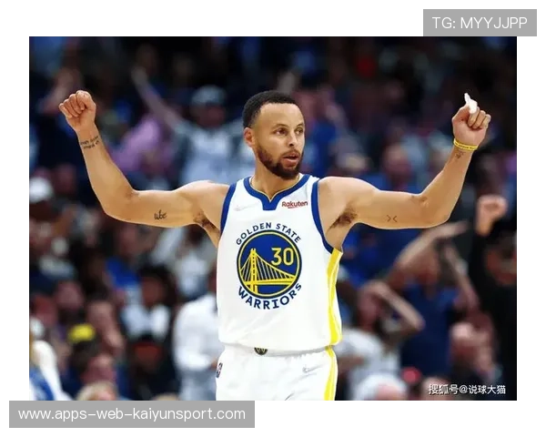 金州勇士连追16分，斯蒂芬·库里弧顶三分连发，外线一开就停不住